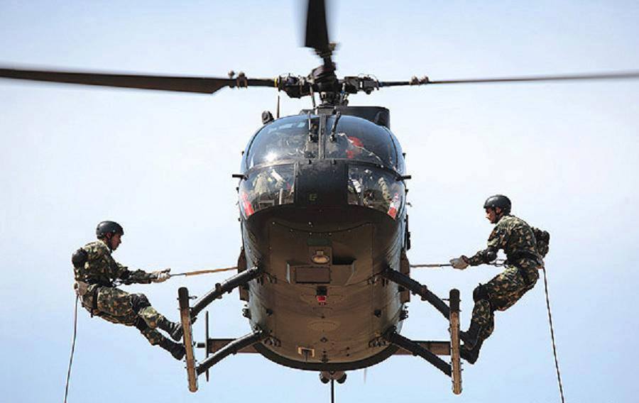 MBB BO-105 P1 - Imagen 2